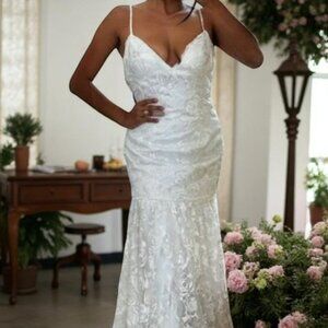 Women's Lace Beach Wedding Dresses for Bride Long Boho Mermaid Bridal Gown/NWT